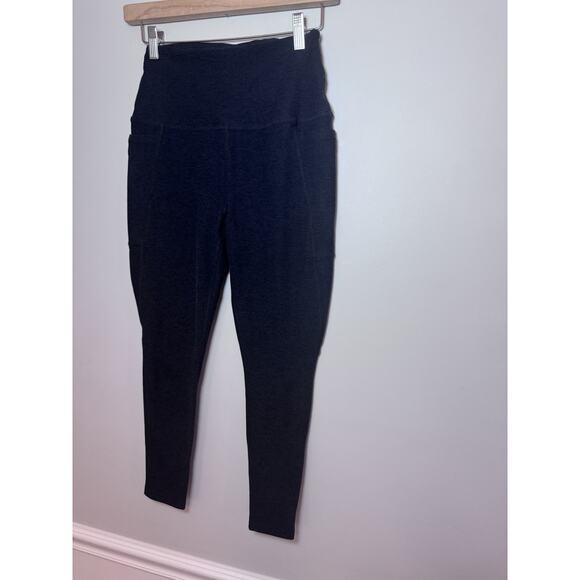 Beyond Yoga Space Dye Out Of Pocket High Waisted Capri Leggings Black Sz L NEW - Picture 9 of 13